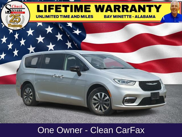 Used 2024 Chrysler Pacifica Limited FWD image 1
