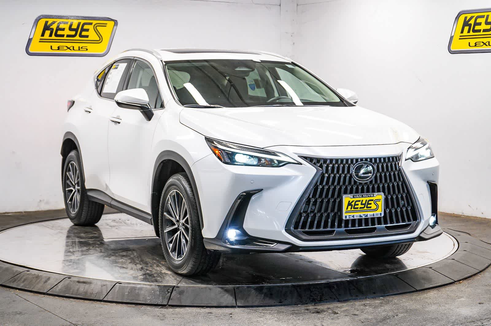 Used 2025 Lexus NX 350 AWD w/ Cold Area Package image 5