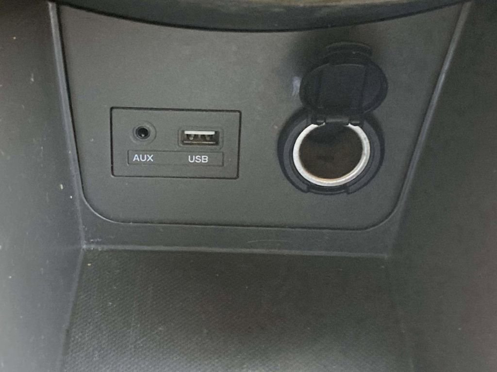 Used 2014 Hyundai Accent GLS FWD image 16