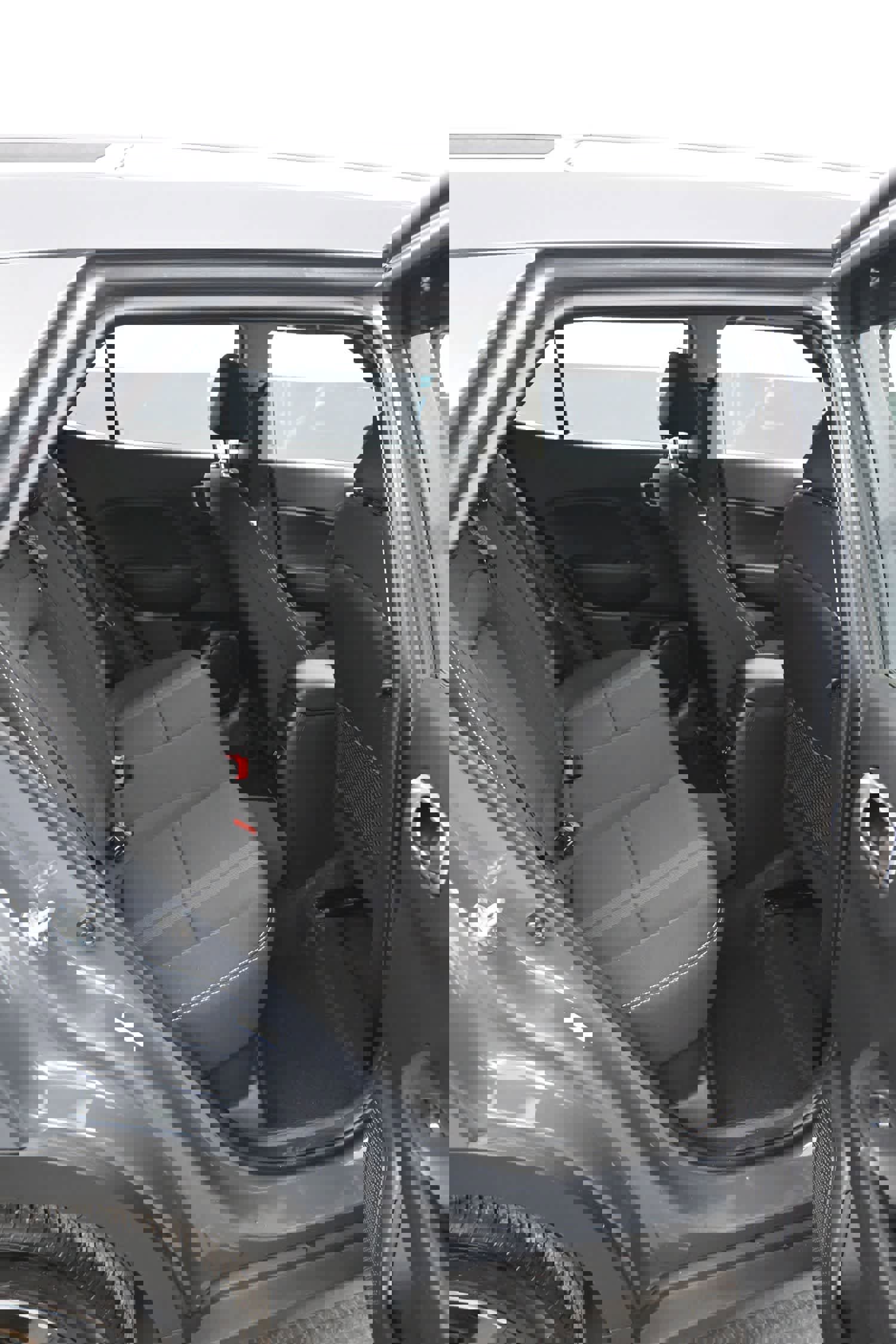 Certified 2024 Hyundai Venue SEL image 12