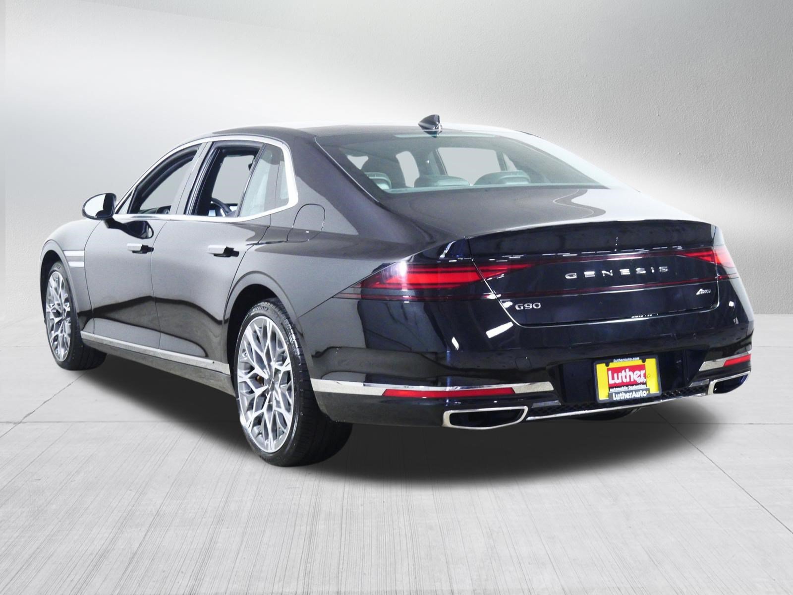 Certified 2024 Genesis G90 3.5T AWD/4WD image 5