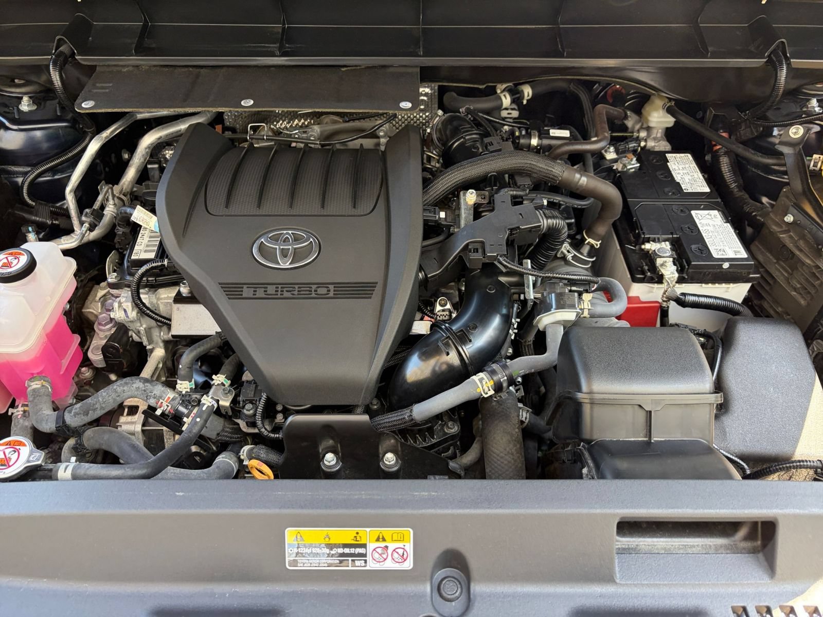 Used 2025 Toyota Highlander XSE AWD/4WD image 35