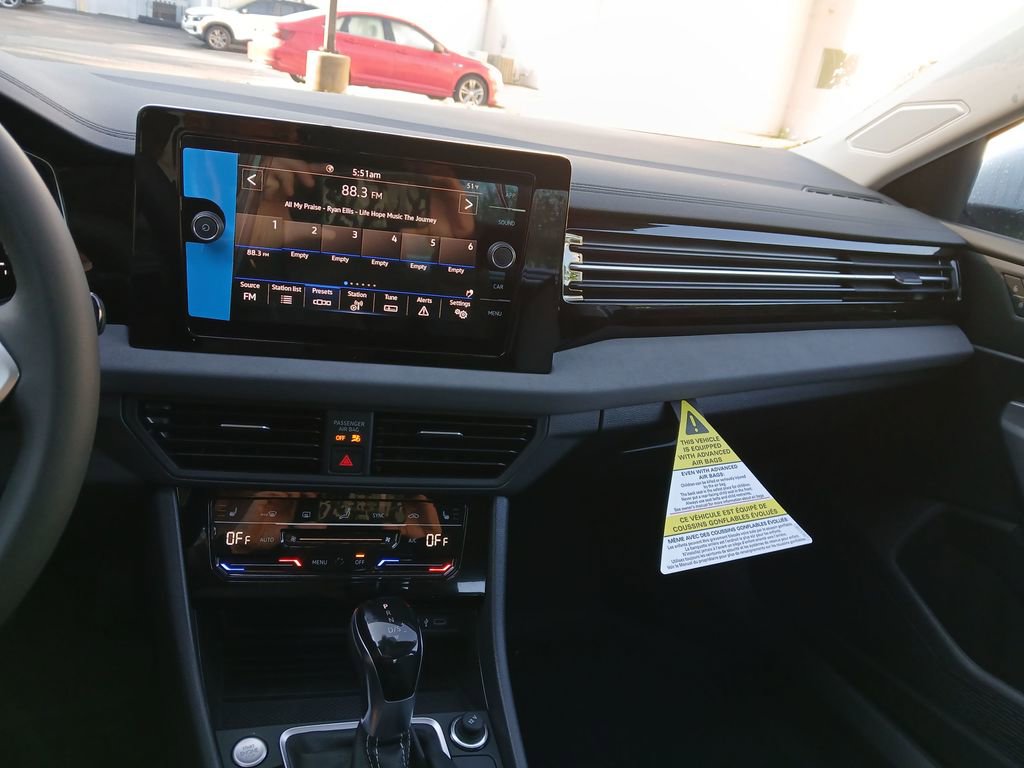New 2026 Volkswagen Jetta SE FWD image 17