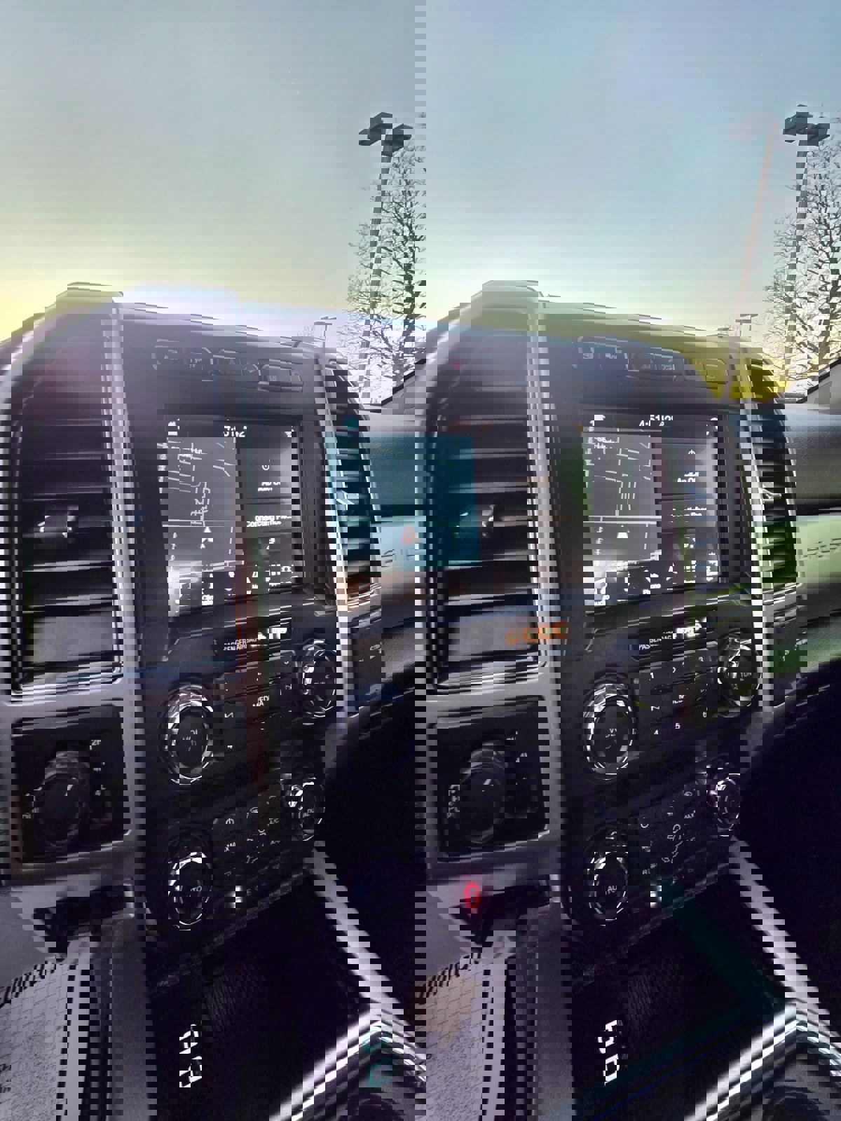 Used 2019 Ford F350 Lariat w/ Lariat Ultimate Package image 14