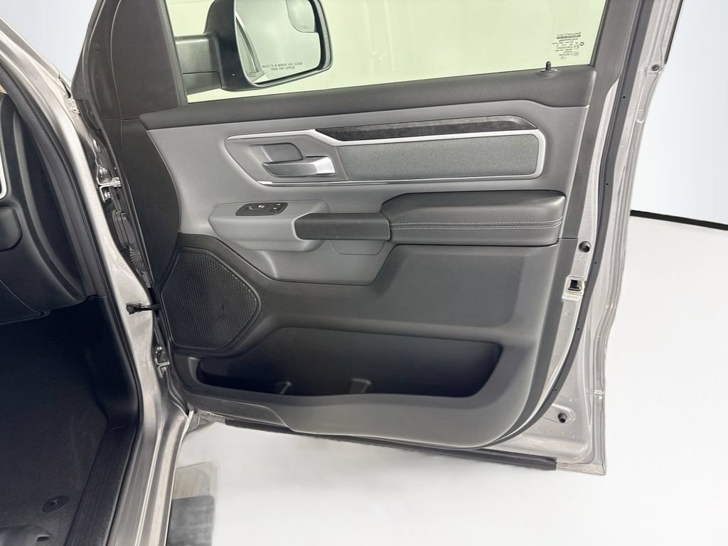 Used 2020 RAM 1500 Big Horn RWD image 25