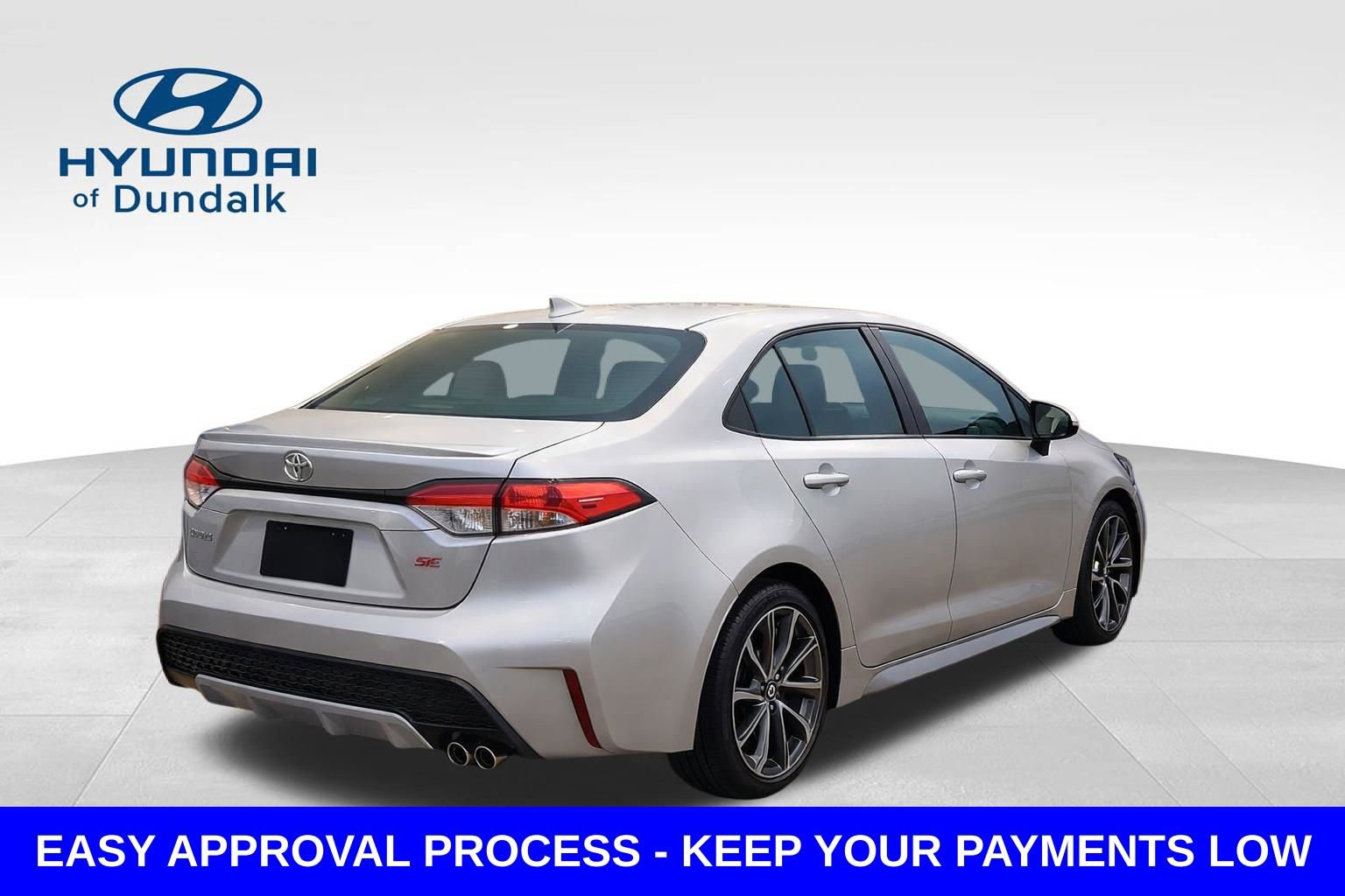 Used 2021 Toyota Corolla SE w/ SE Premium Package FWD image 2
