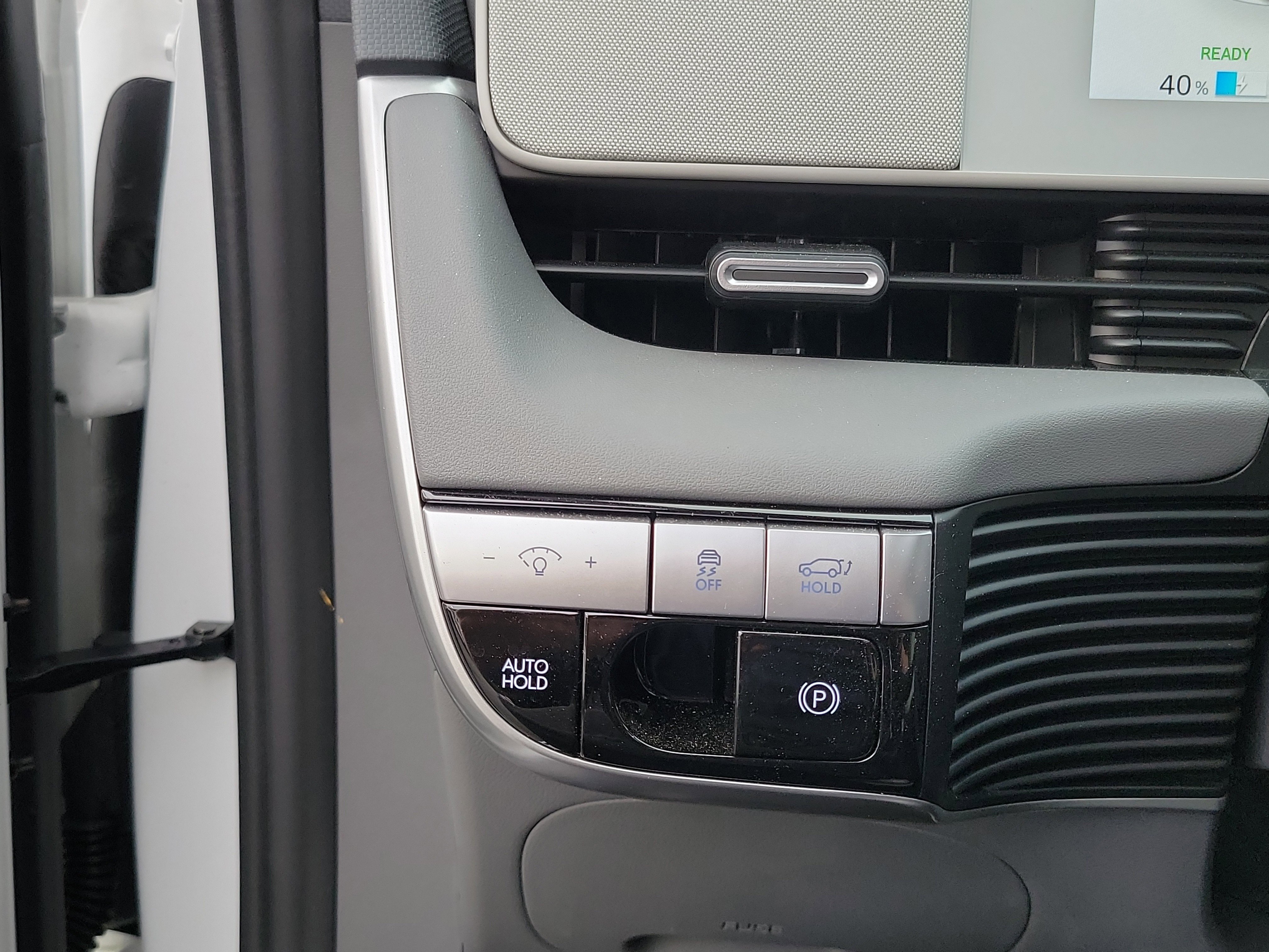 Certified 2024 Hyundai Ioniq 5 Limited image 12