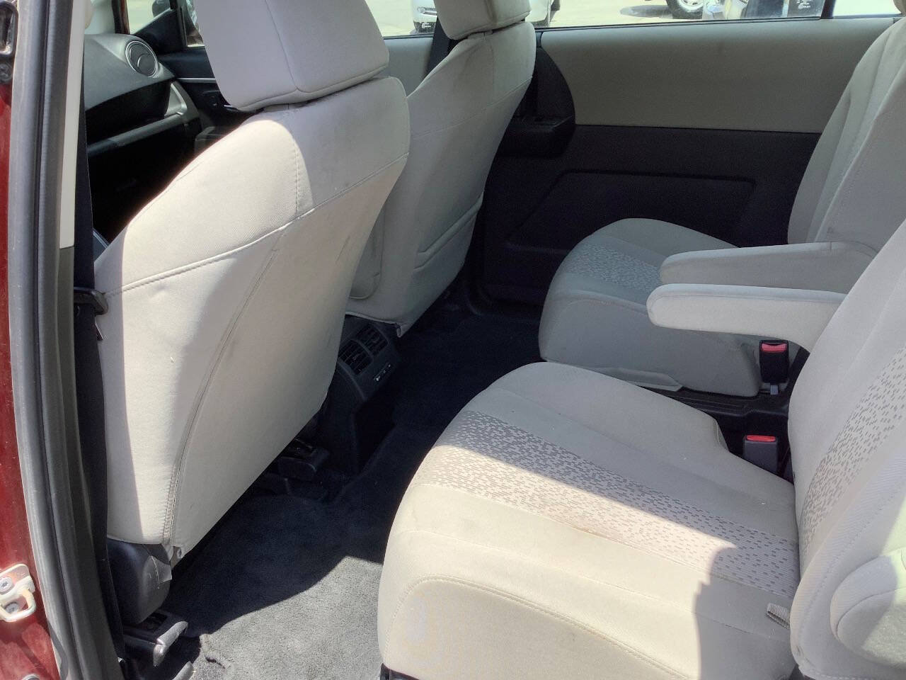 Used 2012 MAZDA MAZDA5 Sport FWD image 26