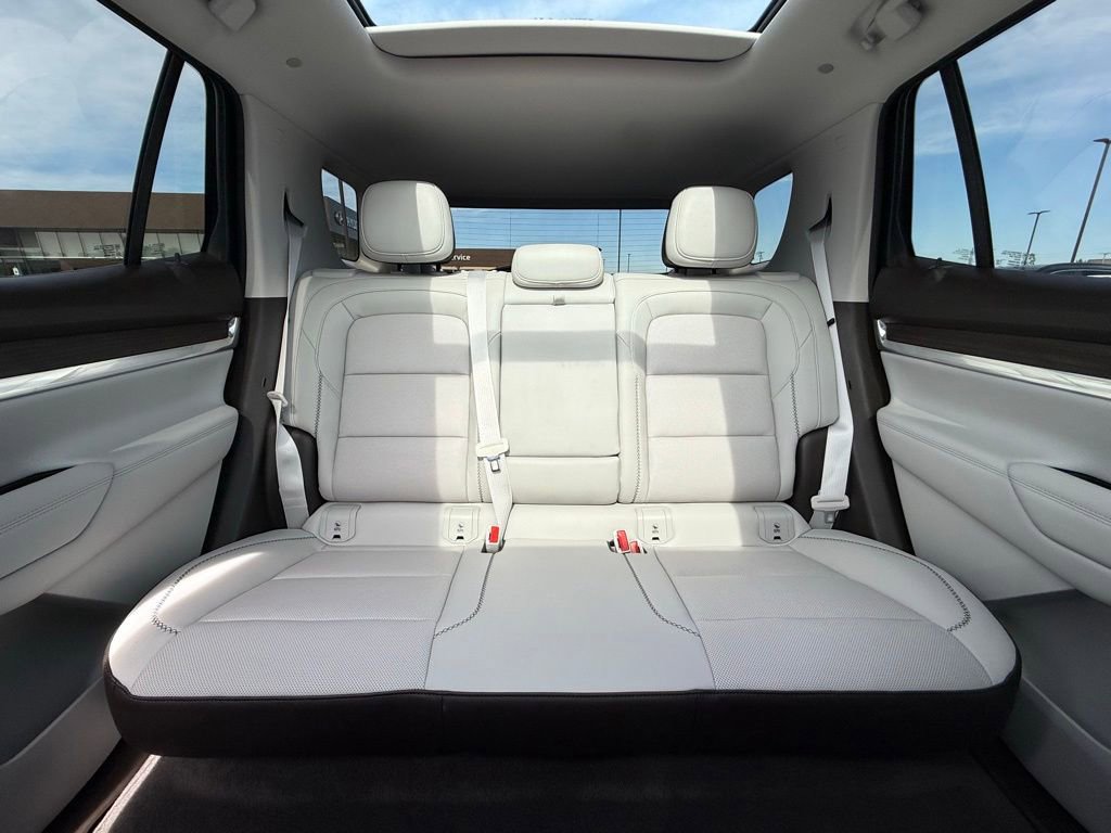 Used 2026 GMC Terrain Denali w/ LPO, Floor Liner Package AWD/4WD image 29