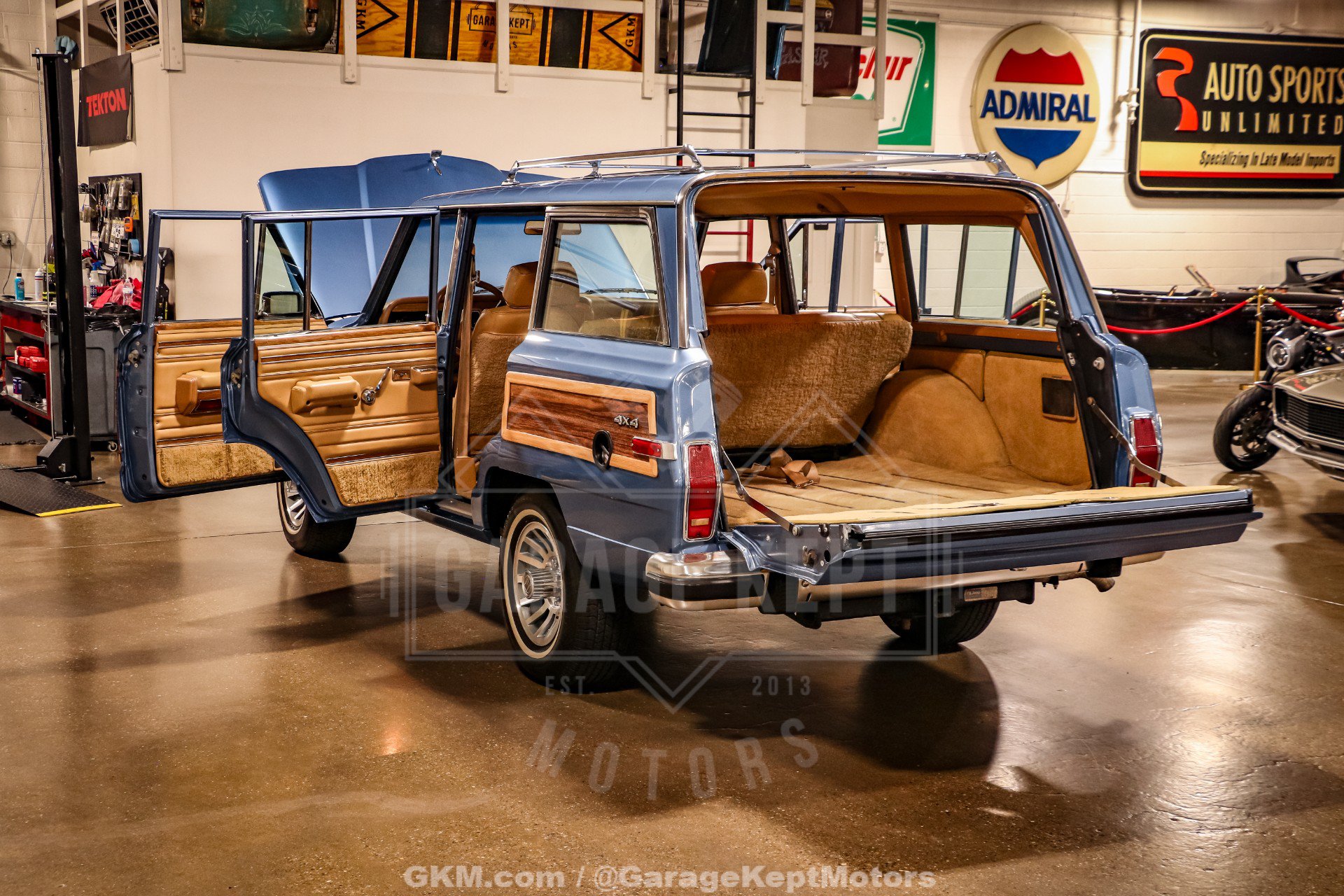 Used 1987 Jeep Grand Wagoneer AWD/4WD image 59