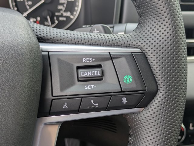 New 2025 Mitsubishi Outlander AWD image 18