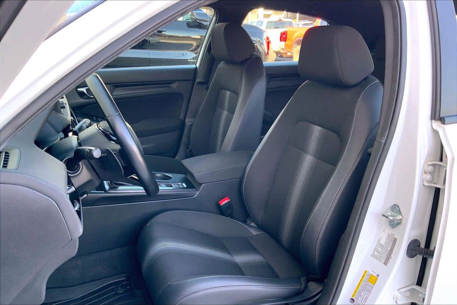 Used 2024 Honda Civic Sport image 11