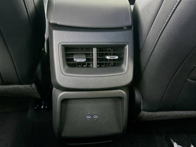 New 2026 Chevrolet Equinox EV LT AWD/4WD image 28