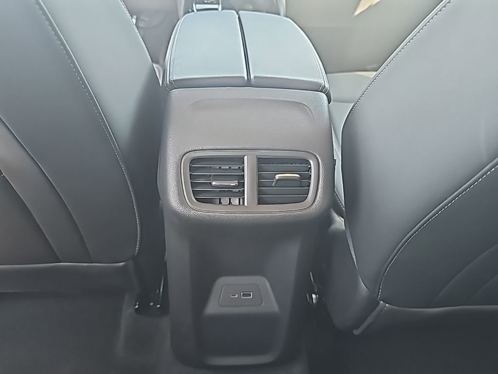 Certified 2025 Buick Envision Preferred image 14