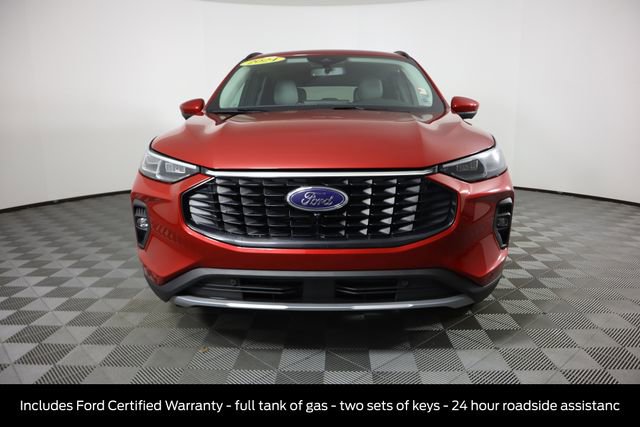 Used 2024 Ford Escape Platinum AWD/4WD image 11
