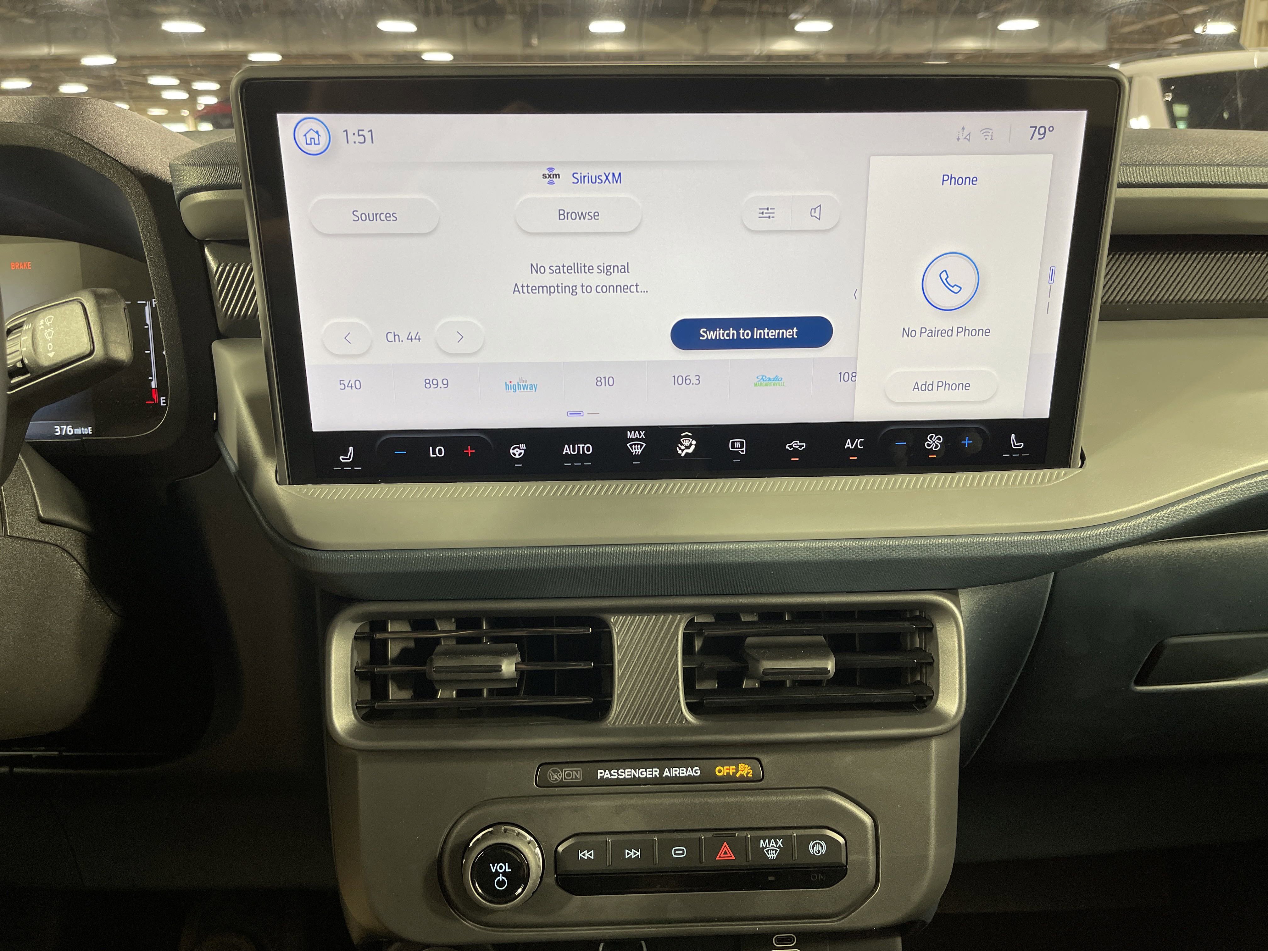 New 2025 Ford Maverick XLT w/ XLT Luxury Package image 24