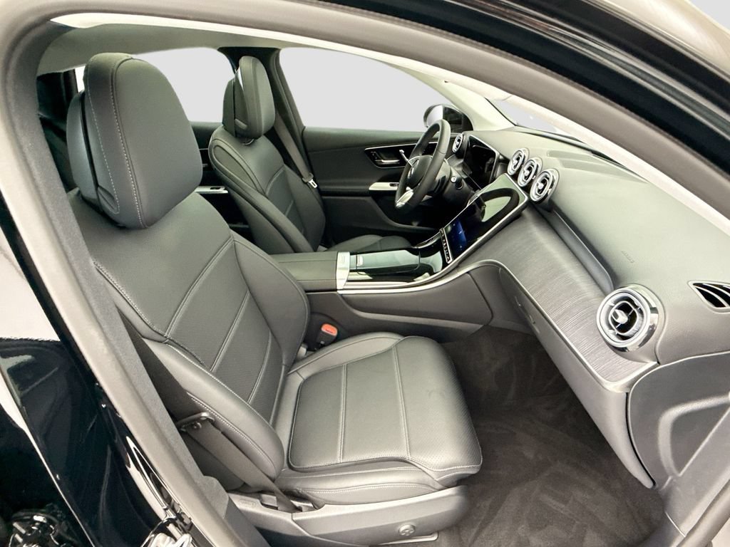 Certified 2025 Mercedes-Benz GLC 300 4MATIC image 19