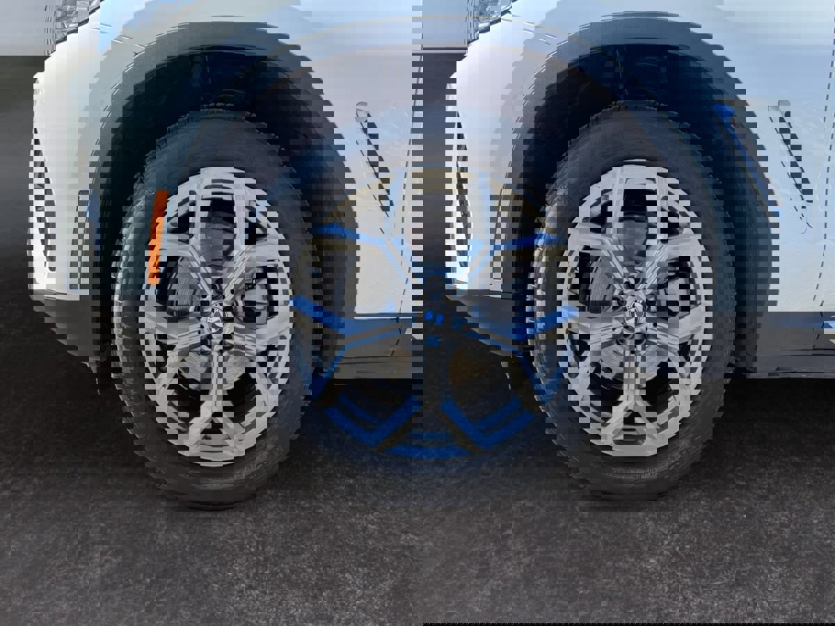 Used 2024 BMW X3 xDrive30i w/ Convenience Package image 10