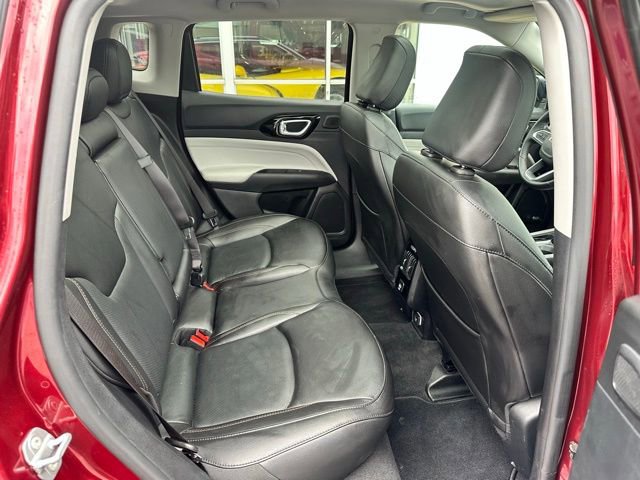 Used 2022 Jeep Compass Limited w/ Sun and Sound Group image 19