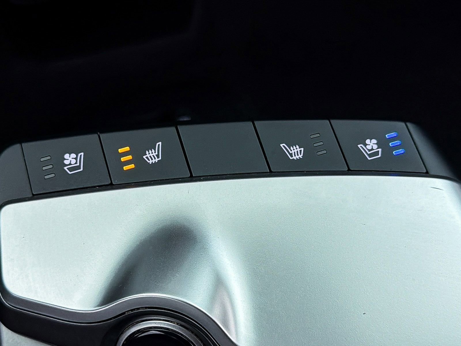 Used 2022 Kia EV6 Wind image 8