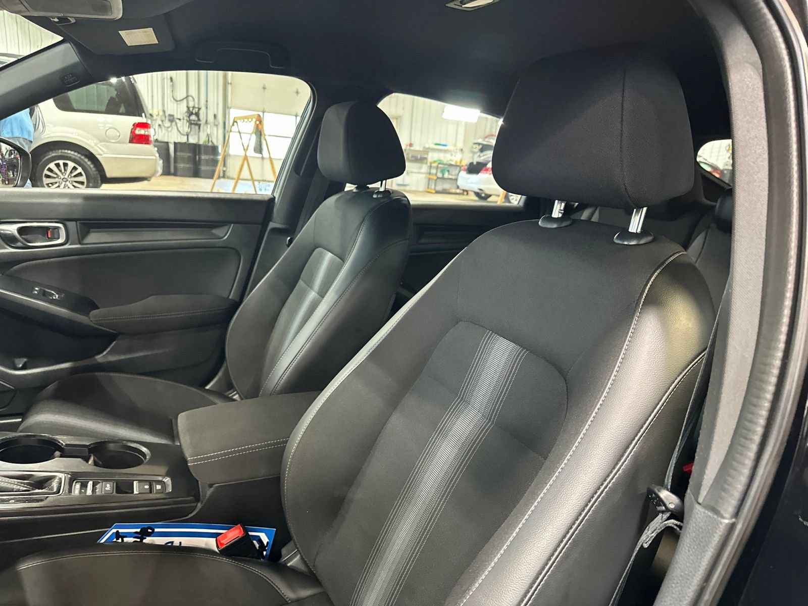 Used 2023 Honda Civic Sport image 12