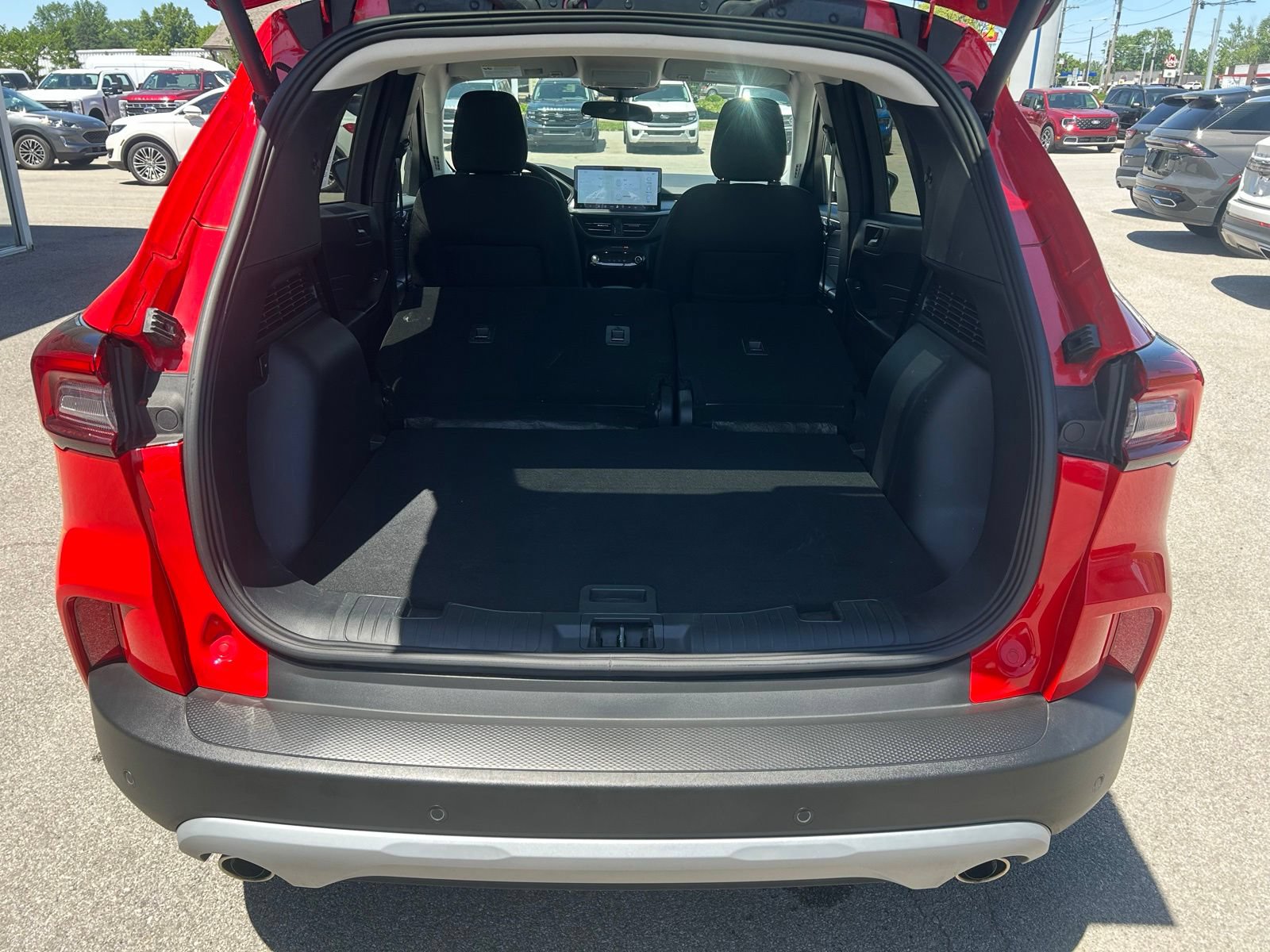 Used 2024 Ford Escape Active w/ Tech Pack #1 AWD/4WD image 8