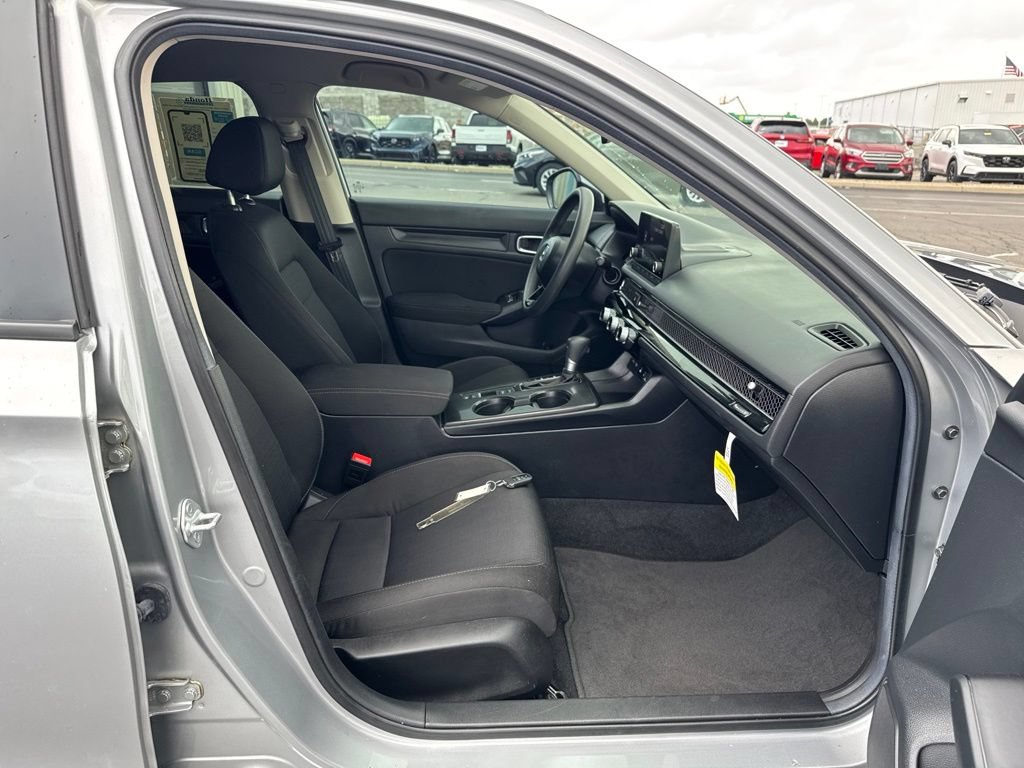 Used 2025 Honda Civic LX image 36