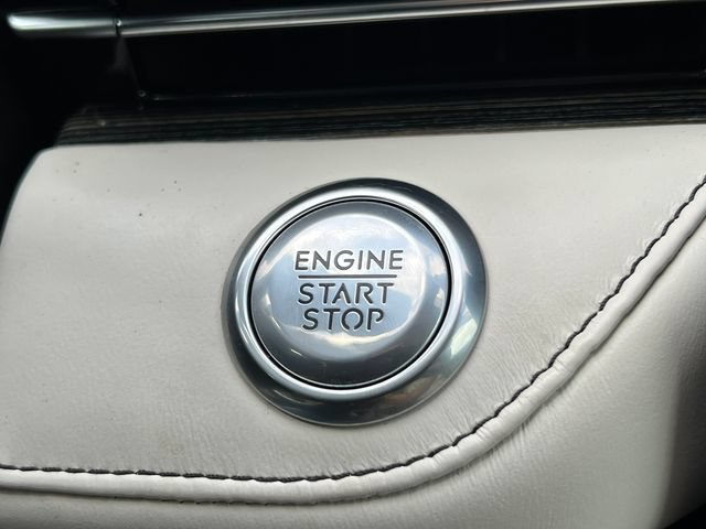 Used 2025 Lincoln Nautilus Black Label AWD/4WD image 34