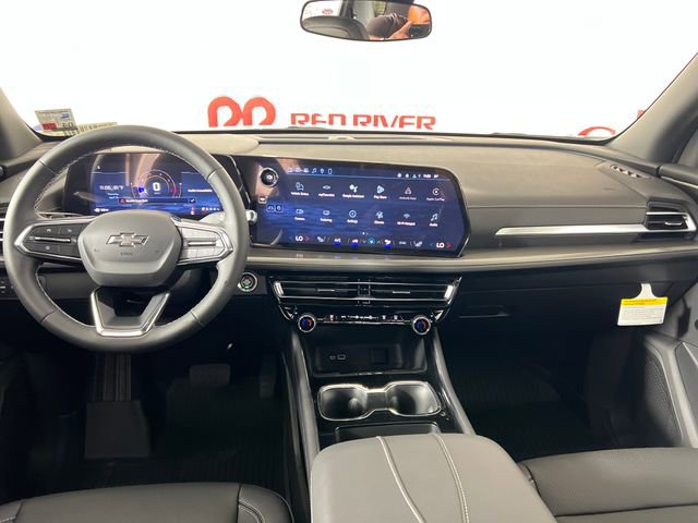 New 2026 Chevrolet Traverse LT w/ Midnight/Sport Edition FWD image 12
