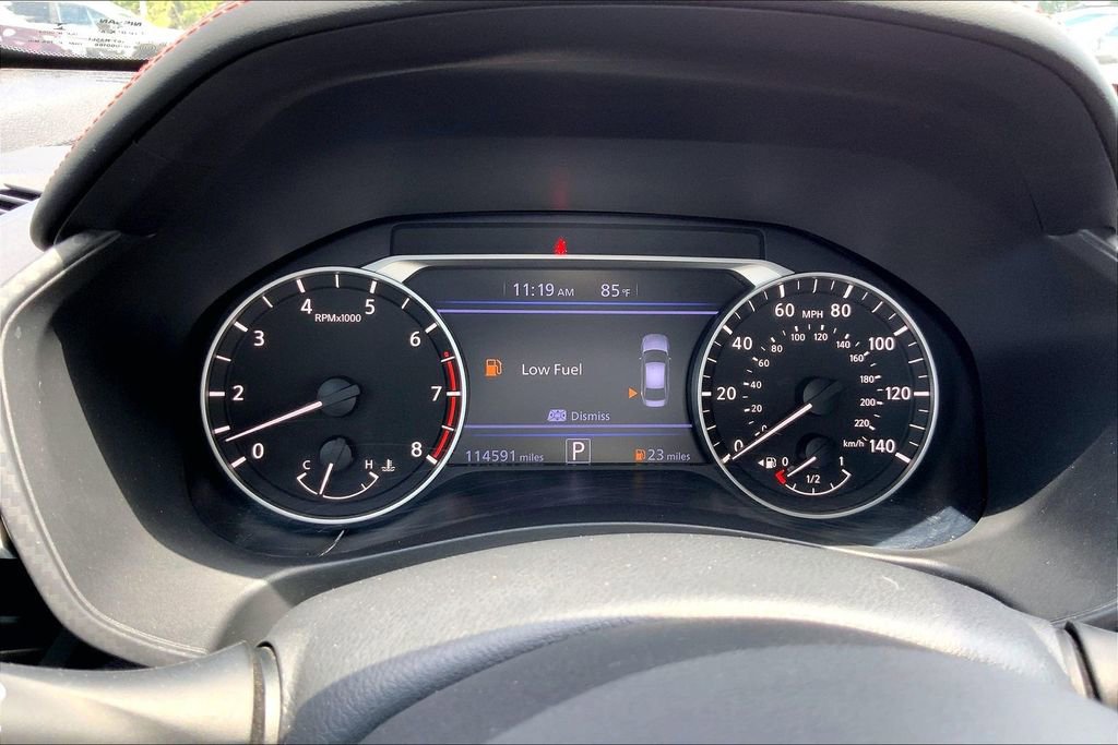 Used 2019 Nissan Altima 2.5 SR FWD image 12