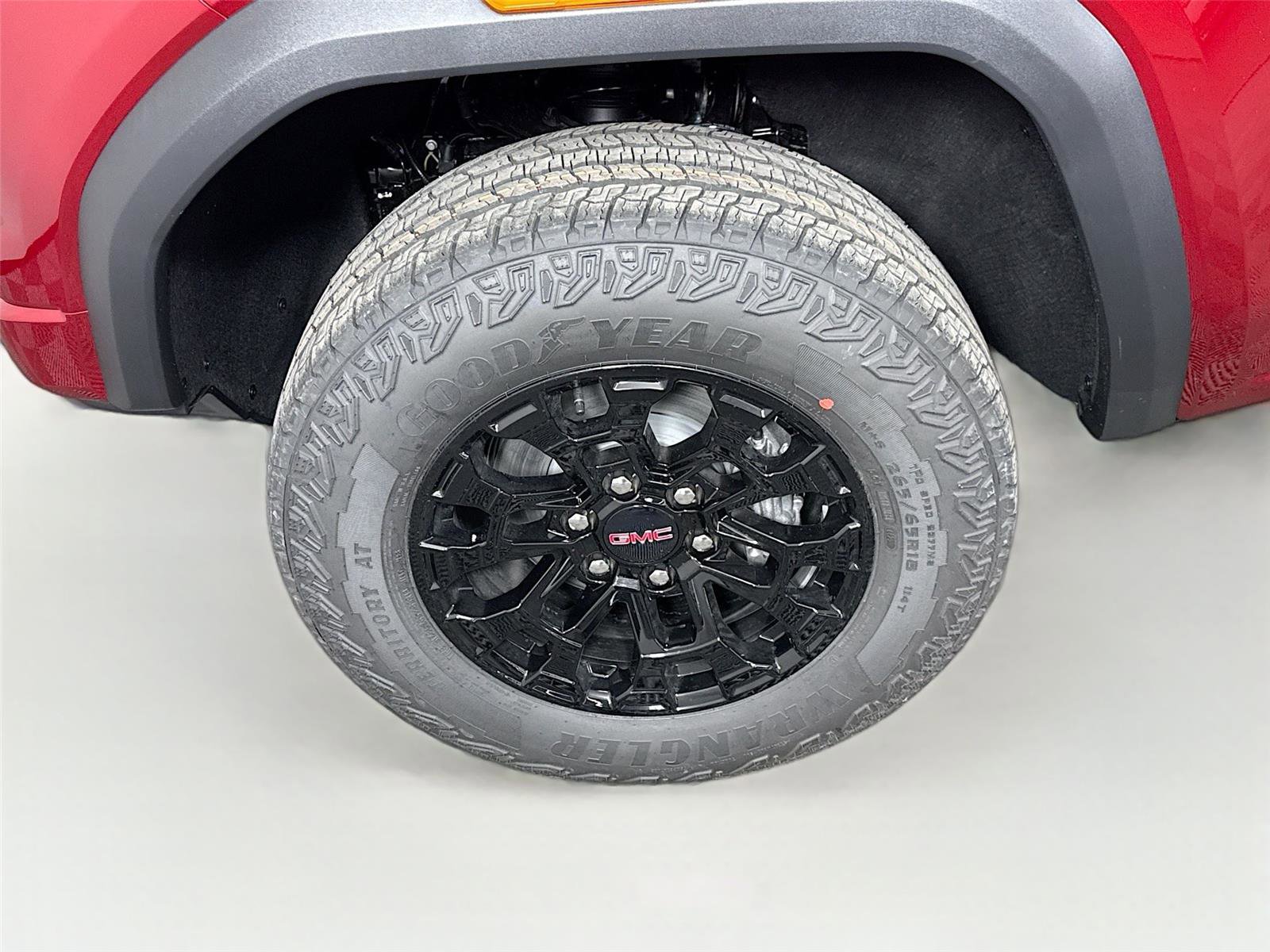 New 2026 GMC Canyon Elevation w/ Convenience Package image 24