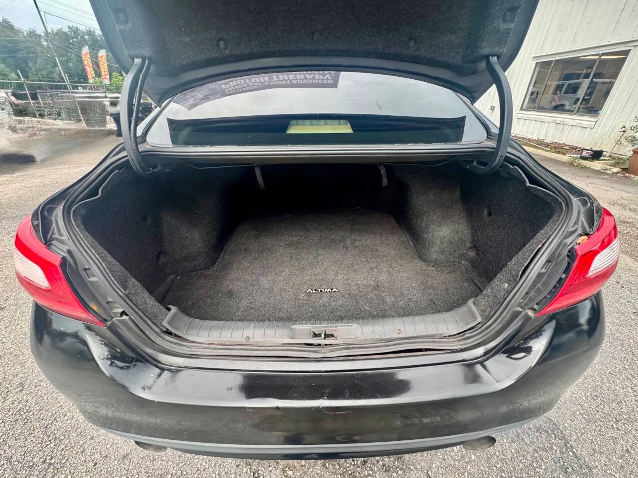 Used 2017 Nissan Altima 2.5 SV FWD image 13