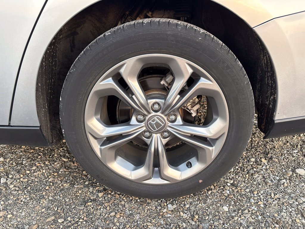 Used 2024 Honda Accord EX image 5