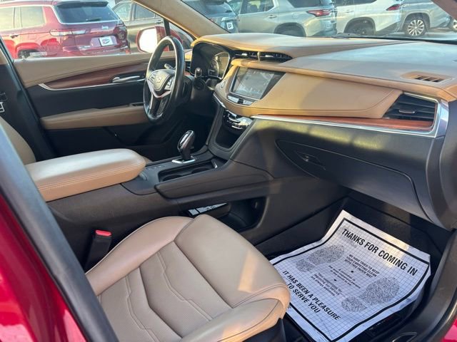 Used 2019 Cadillac XT5 Platinum image 31