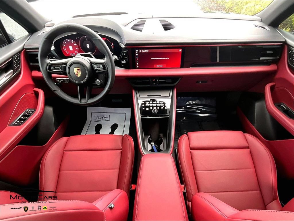 Used 2026 Porsche Macan Electric RWD image 13
