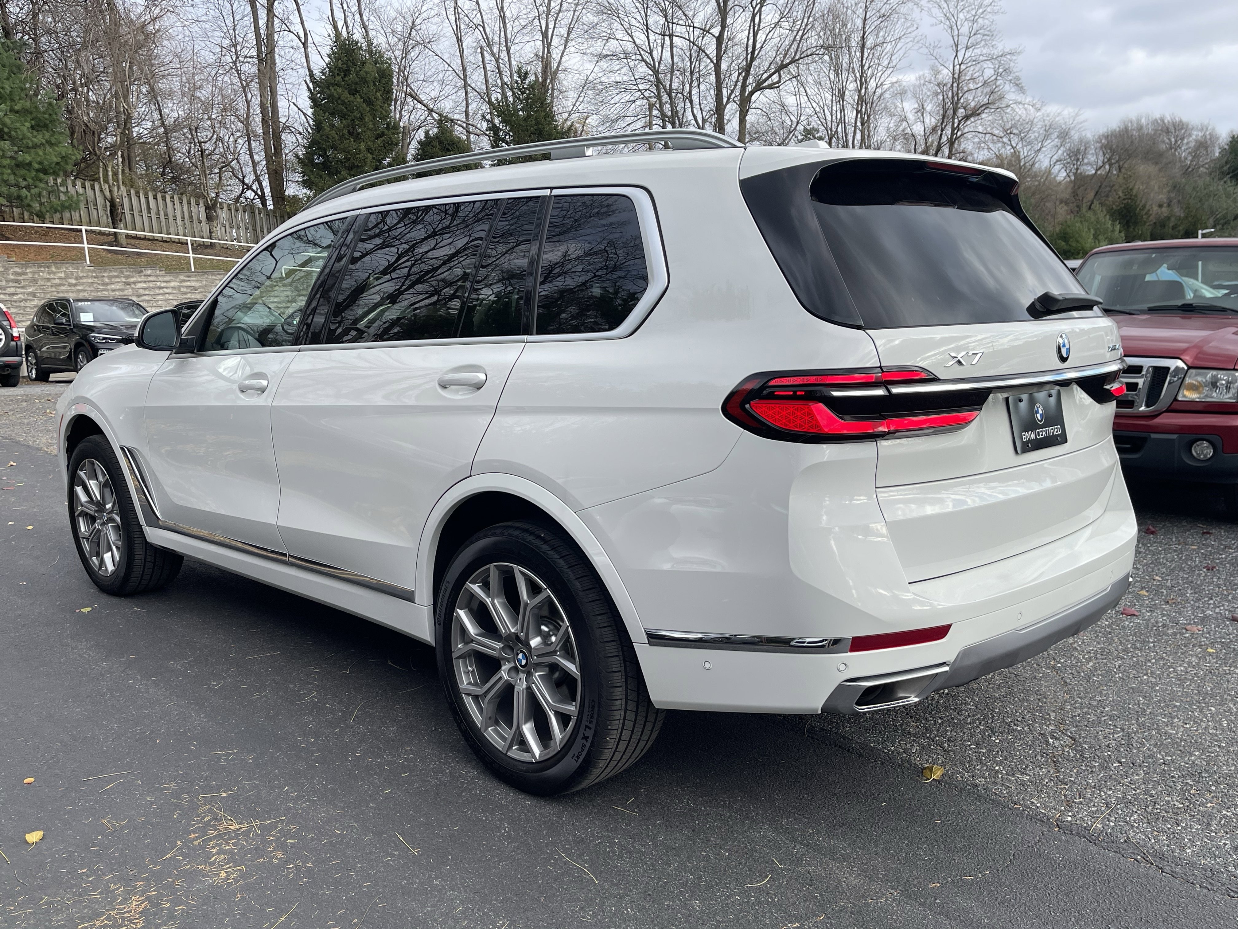 Certified 2025 BMW X7 xDrive40i image 5