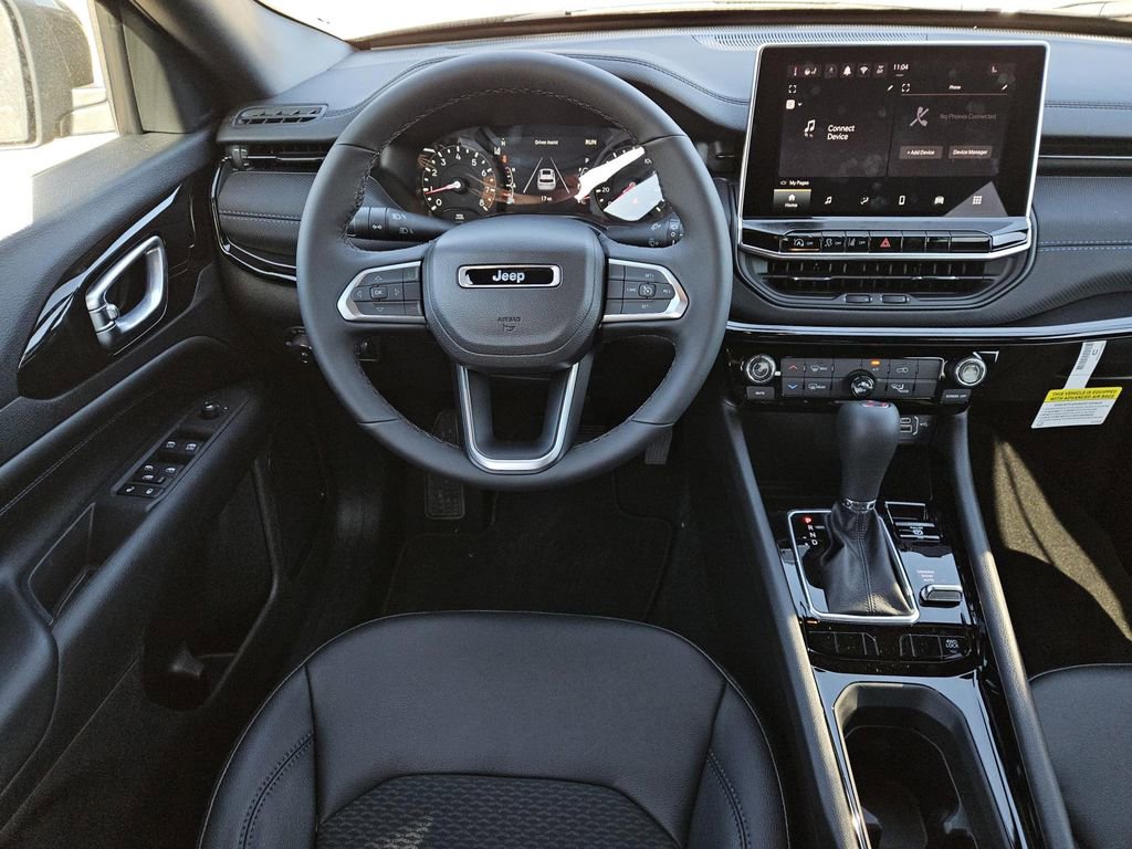 New 2026 Jeep Compass Latitude image 8