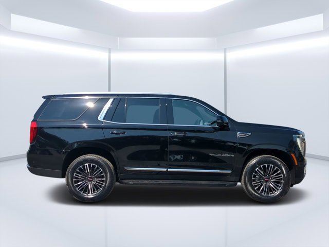 Used 2025 GMC Yukon Elevation image 2