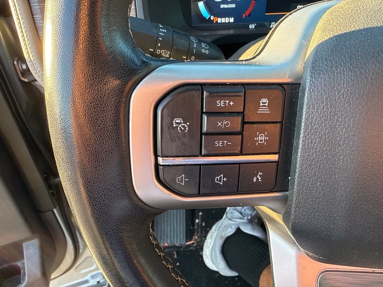 Used 2024 Ford Expedition Limited RWD image 27