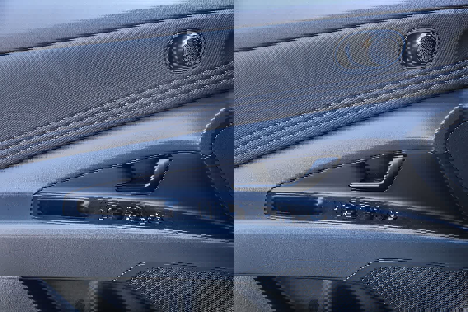 New 2025 Hyundai Elantra Sport image 23