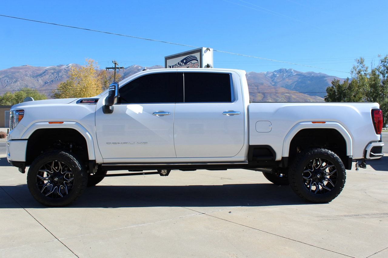 Used 2022 GMC Sierra 3500 Denali w/ Denali Ultimate Package image 35