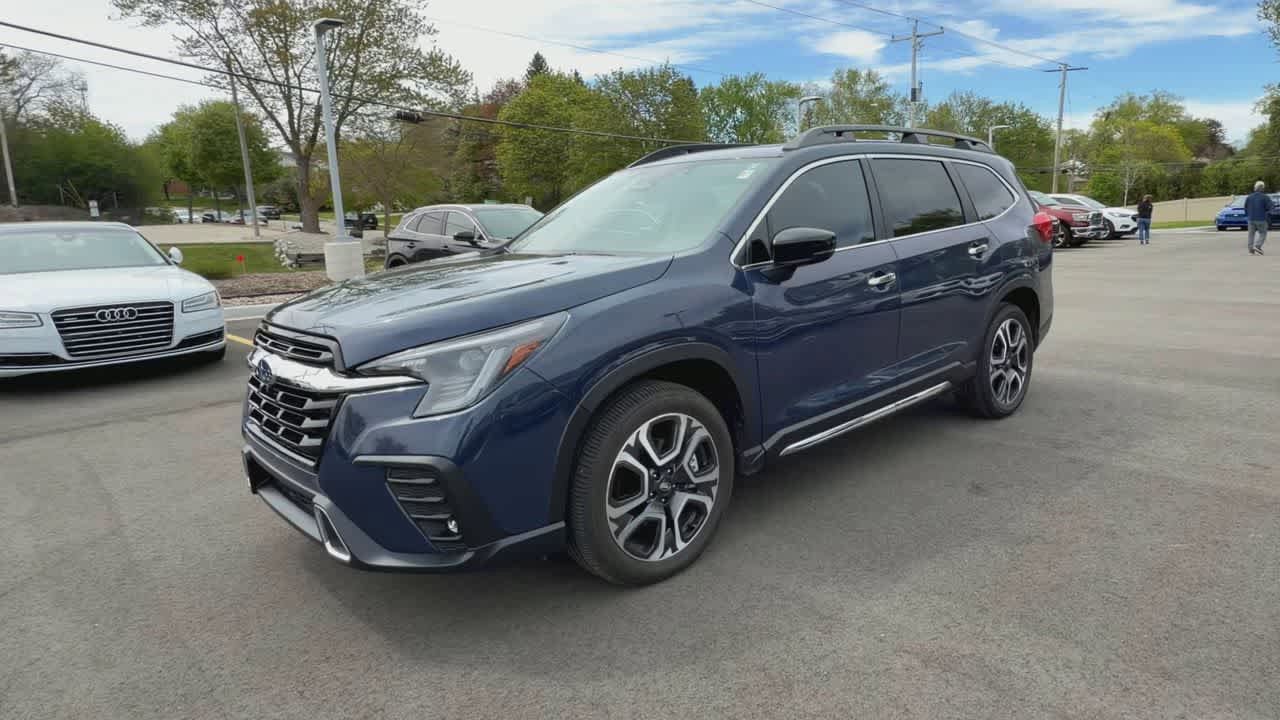 Certified 2024 Subaru Ascent Touring AWD/4WD image 4
