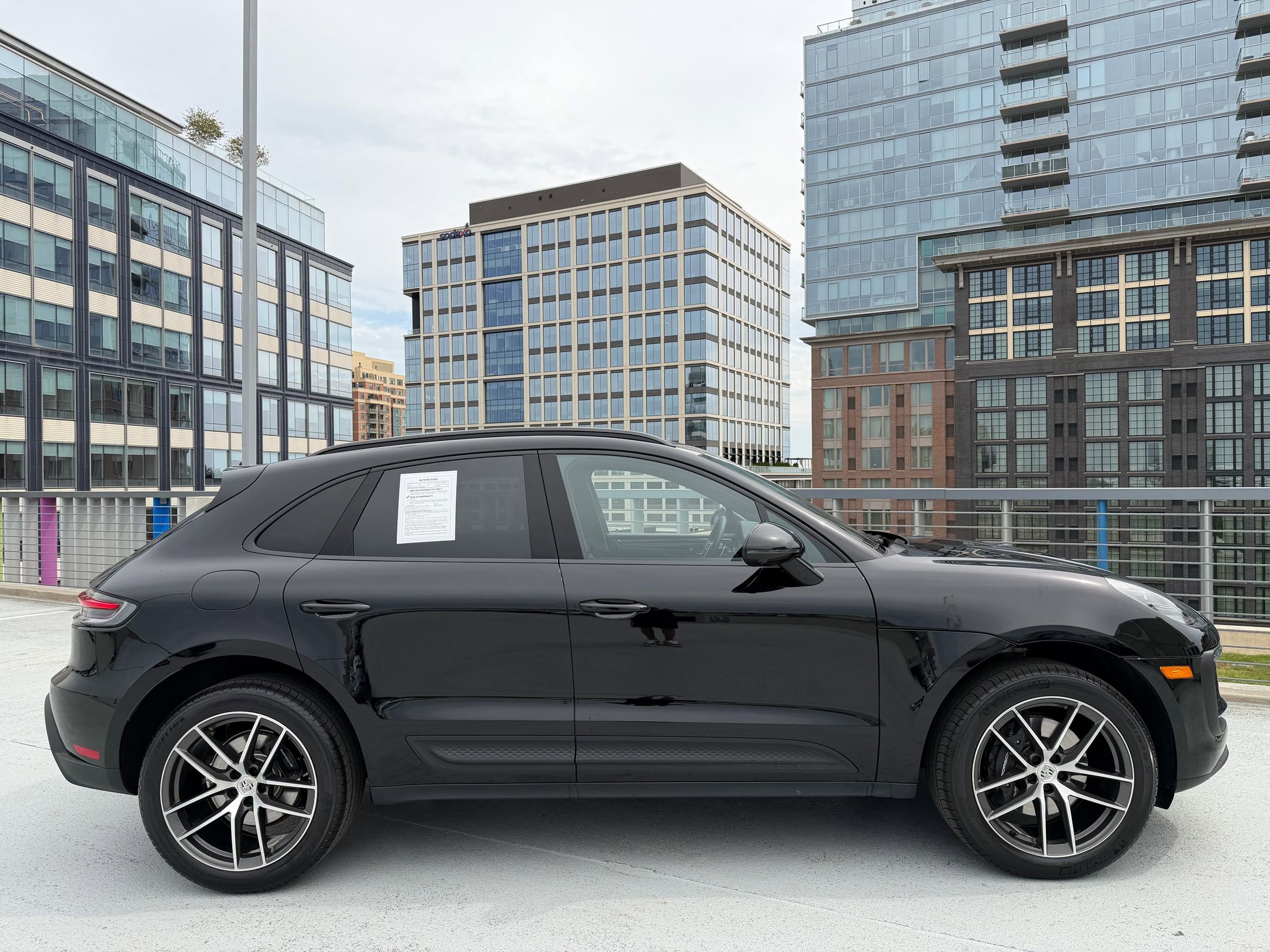Certified 2026 Porsche Macan image 8