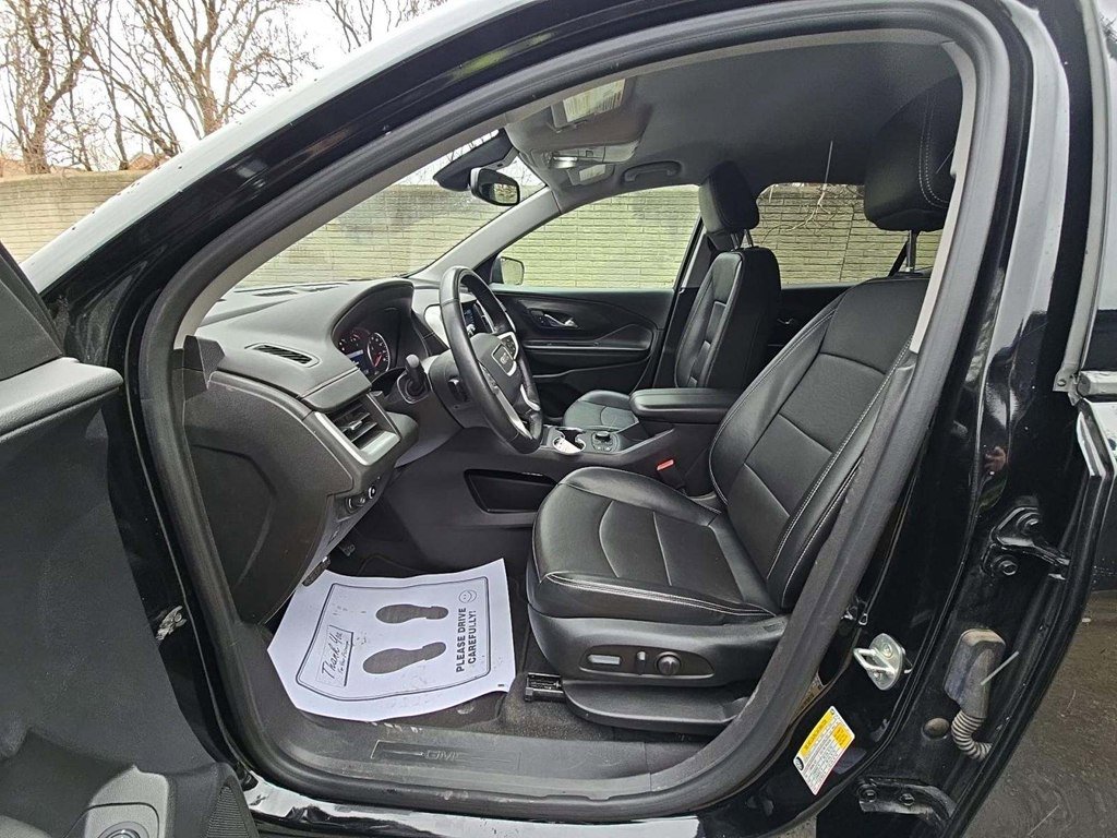 Used 2023 GMC Terrain SLT image 5
