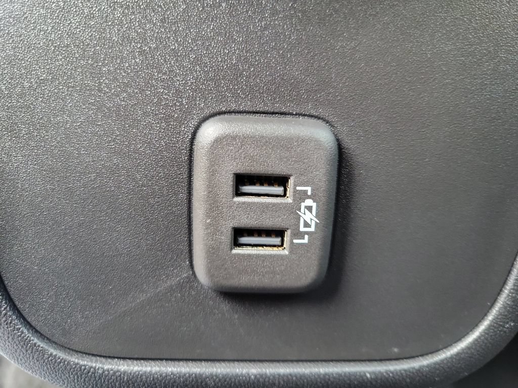 Used 2020 Chevrolet Equinox LT FWD image 31