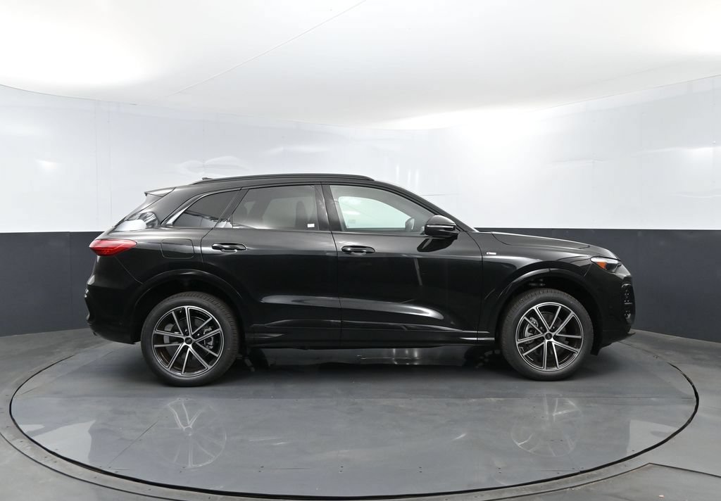 New 2026 Audi Q5 Premium AWD/4WD image 4