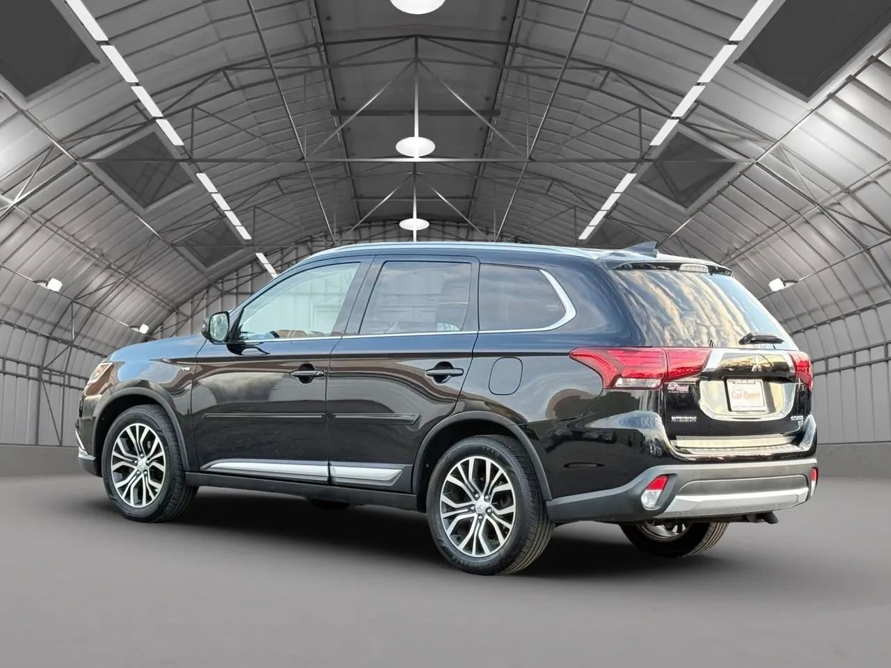 Used 2017 Mitsubishi Outlander GT image 5