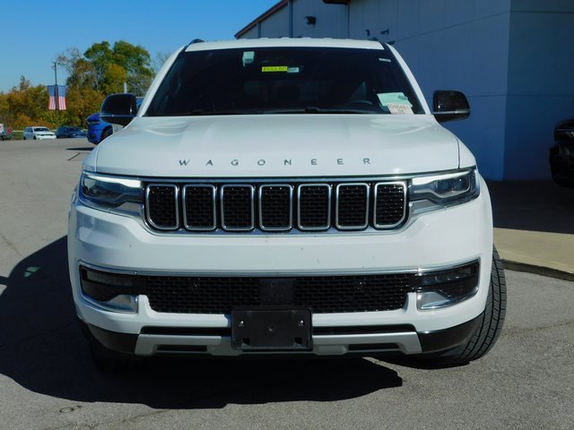 Used 2024 Jeep Wagoneer L Series II w/ Flexible Seating Group image 2
