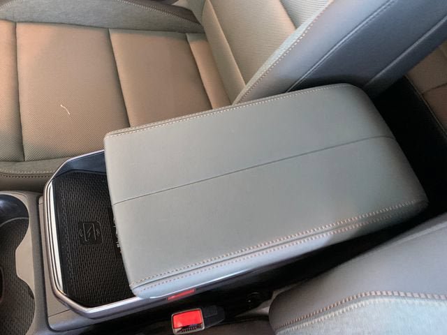 New 2026 GMC Terrain AT4 w/ Technology Package II AWD/4WD image 19