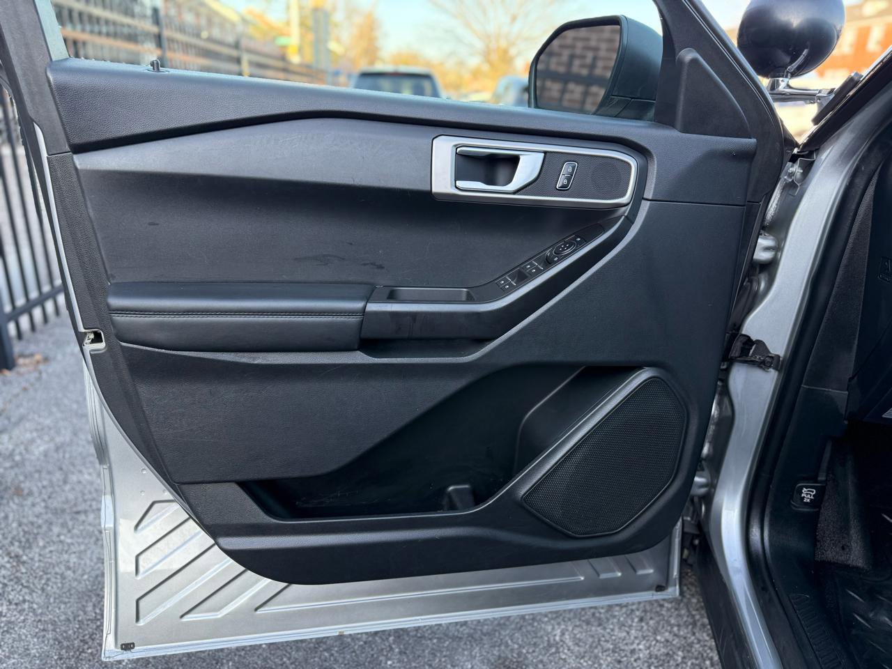 Used 2023 Ford Explorer 4WD Police Interceptor image 32